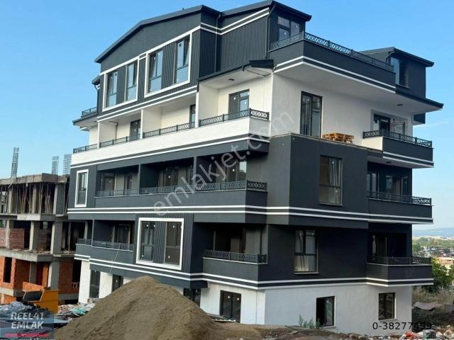 Başiskele Kullar Yaylacık Mahallesi’nde Sıfır, Ferah Ve Kullanışlı Çatı Dubleks – Yerden Isıtma & Aç