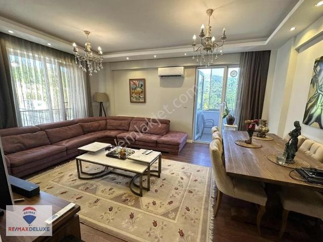 Başiskele Oluklu Lıfe Sitesinde Modern Kiralık 2+1 Çatı Dubleks