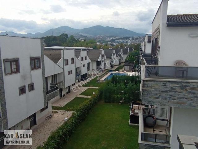 Başiskele Merkez'de Kiralık Villa