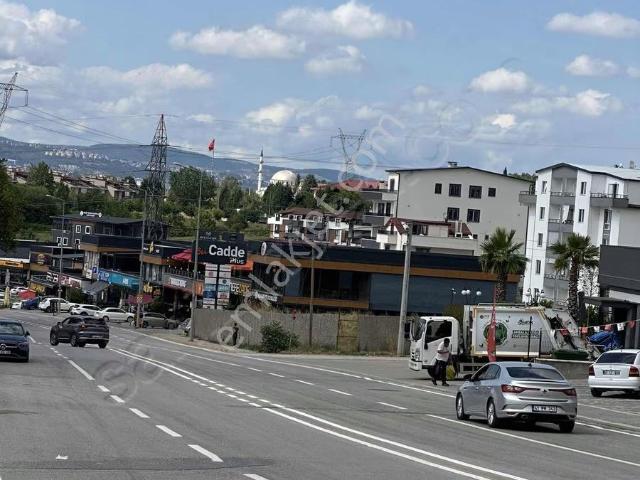 Başiskele Yeşilyurt Mah 3+1 Ultra Lüks Satılık Arakat Daire