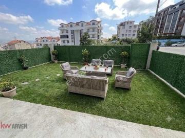 Başiskele Yeşilyurt'ta | Özel Bahçeli | Bahçeden Girişli | 3+1