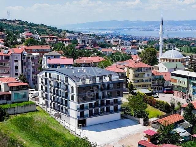 Başiskele Yuvacık Da Kiralık 3+1 Sıfır Daire
