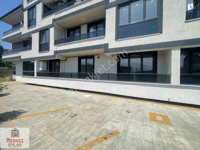 Başiskele Yuvacık Paşadağ Mah.eşyalı Kiralık 1+1 Daire