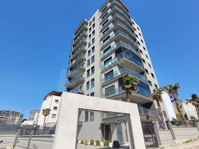 BAŞKALEDEN MANZARALI HAVUZLU SİTEDE AKILLI EV 2+1 LÜKS DAİRE