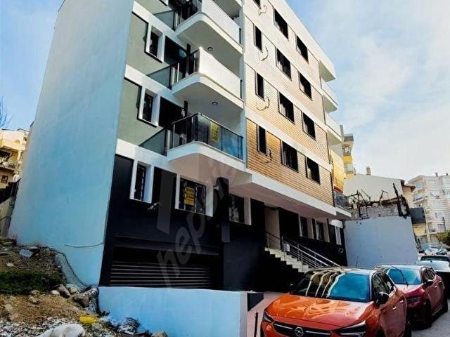 BAŞKALEDEN MODERN MİMARİ & SATILIK OTURUMA HAZIR SON 1+1 DAİRE