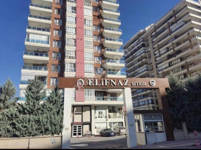 Başkent Hastanesi Karşısı Acil Satılık 3,5+1
