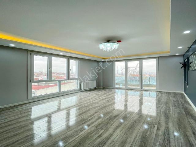 Başkent Yapı'dan Site İçi Metrobüse Yakın Dekorlu 2+1 Daire