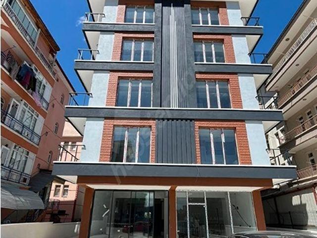 BAŞKENT YAPI'DAN ÇUBUK BULVAR'DA YOLA SIFIR 1+1 DAİRELER