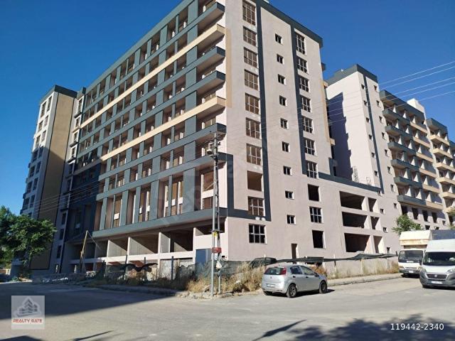 BAŞKENTTE_ÜNİVERSİTE_ VE HASTANELER_YAKINI_ CADDE ÜZERİ_LÜKS 1+1