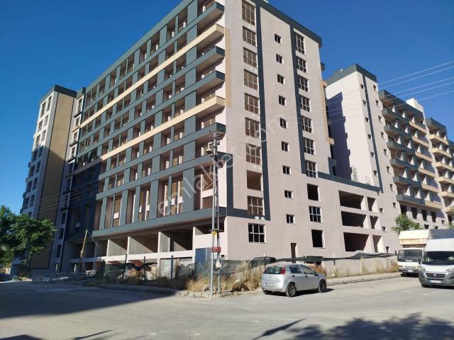 Başkentte_üniversite_ Ve Hastaneler_yakını_ Cadde Üzeri_lüks 1+1