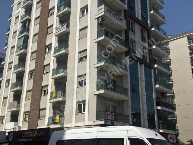 Başkut'tan Famıly Park'ta Ticari Kullanıma Uygun 2+1 Daire