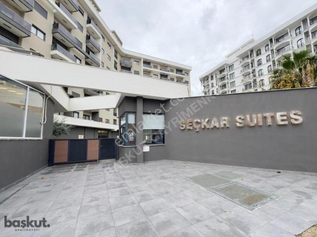 Başkut'tan Seçkar Suites'te Eşyalı Kiralık 1+1 Daire