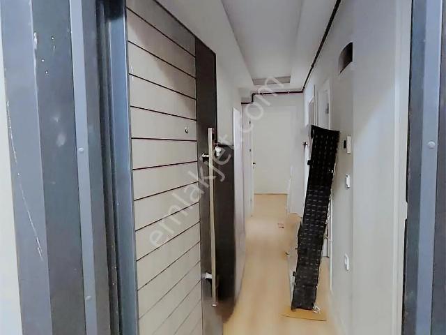 Başkut Emlak' Tan Örnekköy Mah.de 2+1 Kiralık Daire