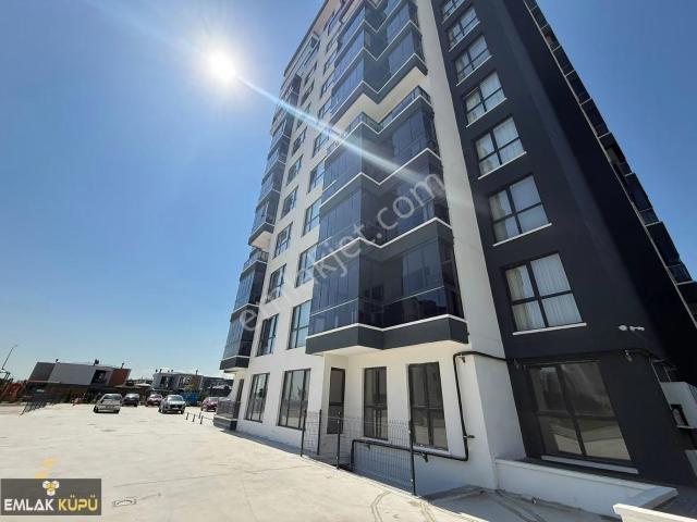Bağlıca Mahallesi Satılık 3+1 Sıfır Daire Kapalı Otopark Site