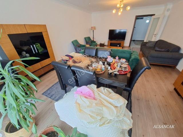 Bağlıca Mahallesinde Site İçerisinde Katta Geniş 4+1 Kiralık