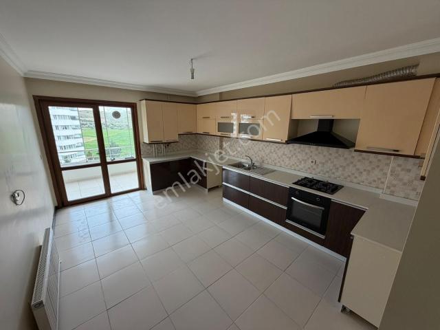Bağlıca Mevki Site İçi Geniş Full Yapılı Donatılı 4+1 Kiralık