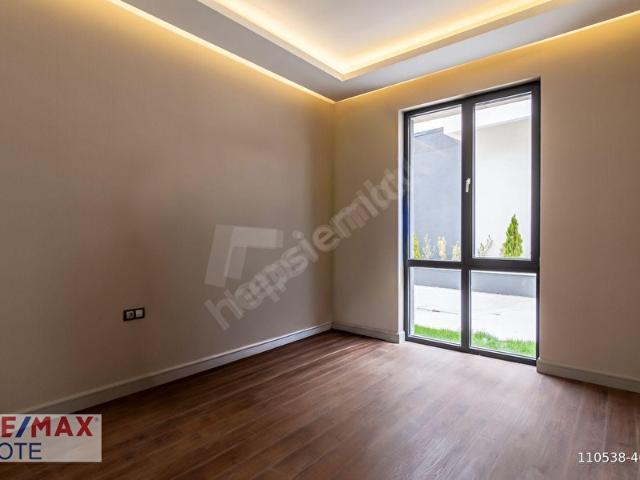 Bağlıca Merkez'de Satılık 6+1 Villa Anahtar Teslim