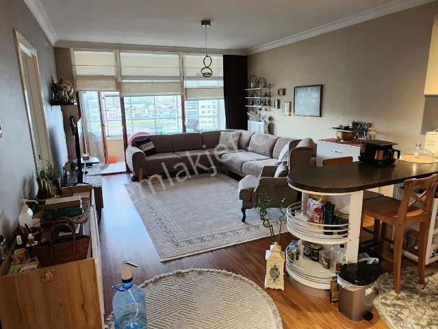 Bağlıca Ozan Tower Da Eşyasız Kiralık 1+1 Balkonlu Daire