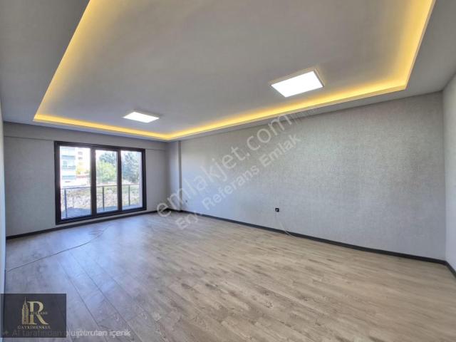 Bağlıca Bulvarına Cephe Sıfır Binada Geniş Kiralık 2+1 Daire