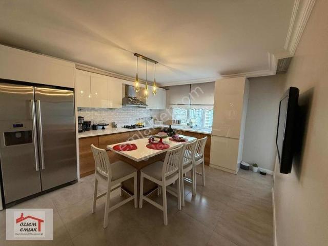 Bağlıca Gardenya Park Sitesinde Full Yapılı Ara Kat Daire