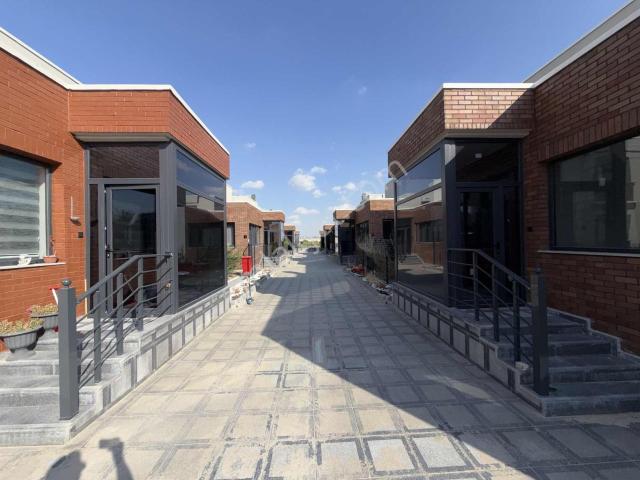 Bağlıca Zirve Cad 5+1 Site İçi Satılık Lüks Villa