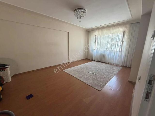 Bağlıca 2. Bölgesinde Ön Cephe Ara Kat Kredıye Uygun 2+1 Daire