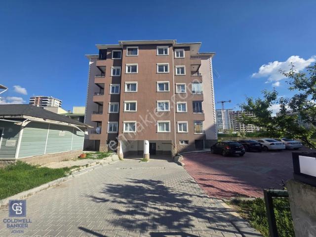 Bağlıca'da Merkezi Konumda Yapılı 3+1 Satılık Daire