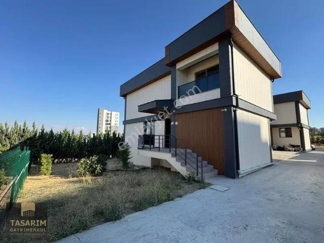 Bağlıca'nın En Prestijli Müstakil 4+1 Ultra lüx Muazzam Cephe