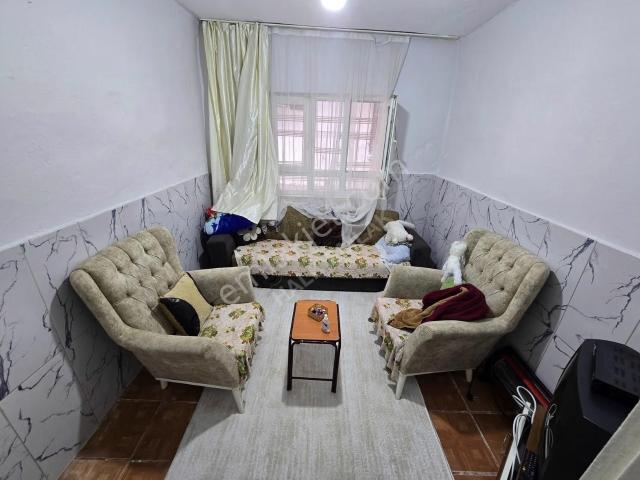 Bağlar Kaynar Tepe'de Satılık 2+2 Müstakil Ev, 110m²
