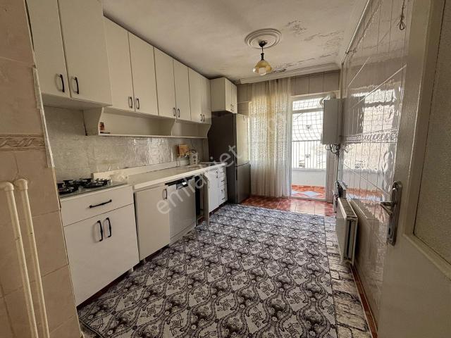 Bağlar Sayın Sitesi'nde Full Yapılı Acil Satılık 3+1 Daire