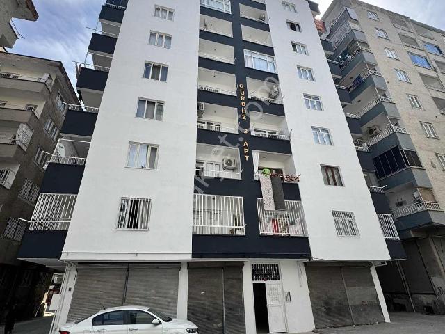 Bağlar Polis Okulunda Satılık 3+1 6.kat Daire
