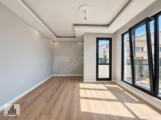 BAĞLARBAŞI MAHALLESİ 2+1 90 m ARA KAT KİRALIK DAİRE