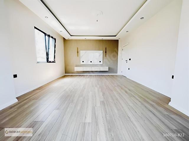 BAĞLARBAŞINDA 120m2 3+1 ASANSÖRLÜ LÜKS ARAKAT