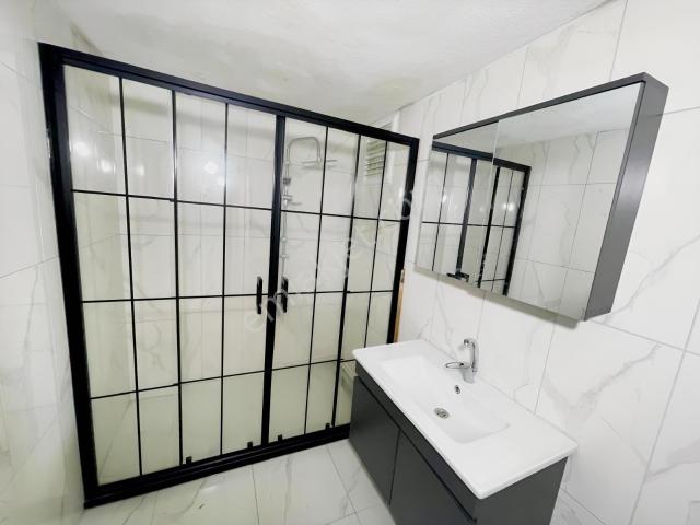 Bağlarbaşı Keçe Yolu Sk.'da Kiralık 2+1 95m2 Daire