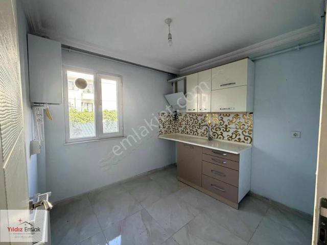 Bağlarbaşı Mahallesi Asansörlü 2 + 1 Kiralık Bahçe Dubleks