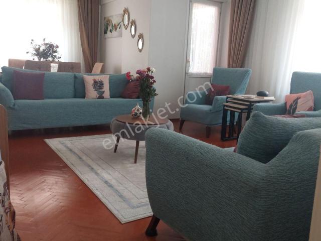 Bağlarbaşında 3+1 110m2 Asansörlü 3 Balkonlu Daire