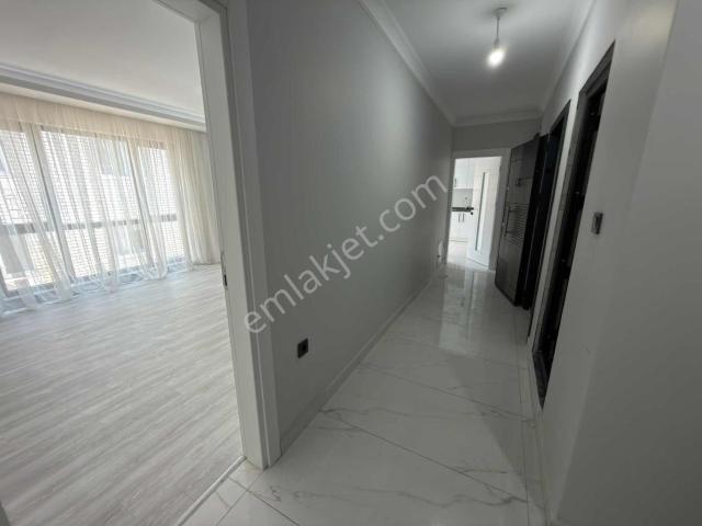 Bağlarbaşında Kiralık Daire 2+1 Dublex Sıfır Daire