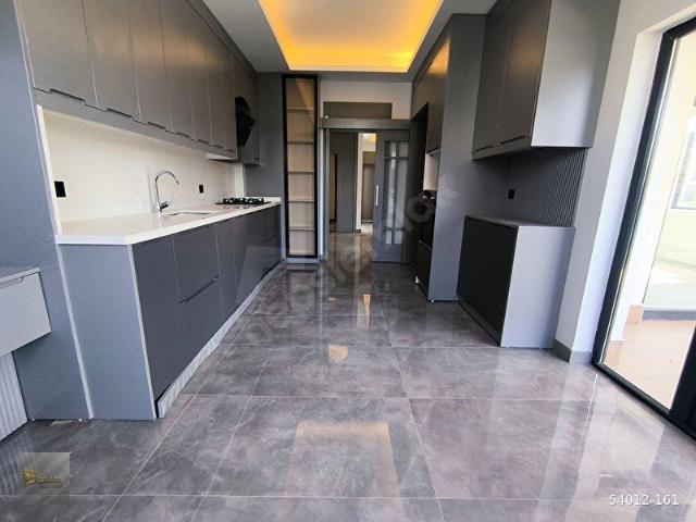 BAĞLICA MAHALLESİ MERMEROĞLU CADDESİNDE 4+1 SIFIR SATILIK DAİRE