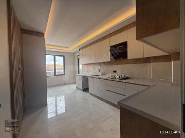 BAĞLUM HİSARDA SİTE KOMSEPTLİ SIFIR BİNADA ARA KAT 3+1 135 M2 FI