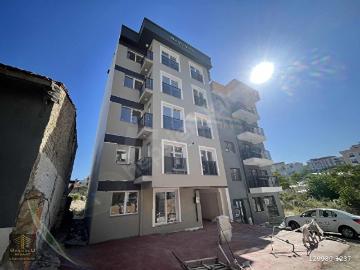 BAŞOĞLUN'DAN YAYLACIK MAH. D.GAZLI ARAKAT SIFIR 1+1 DAİRE