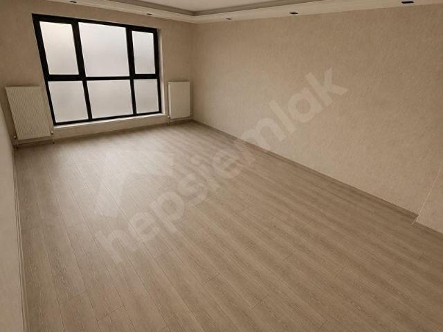BAŞPINAR MAHALLESİ FULL YAPILI LÜX GİYİNME ODALI 4+1 DAİRE