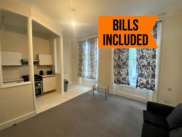 Bamborough Gardens, London W12, 1 bed flat to rent, £1,700 pcm | PrimeLocation