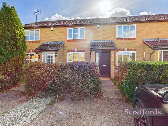 Bantock Close, Browns Wood, MK7 2 bed terraced house to rent £1,300 pcm £300 pw