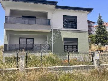Banaz Dilekmh 517marsa Olan 2katlı Dubleks Villa