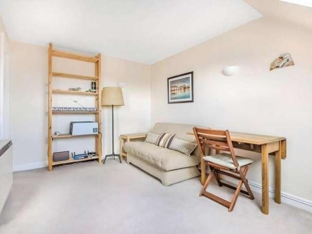 Banbury, Oxfordshire, OX16