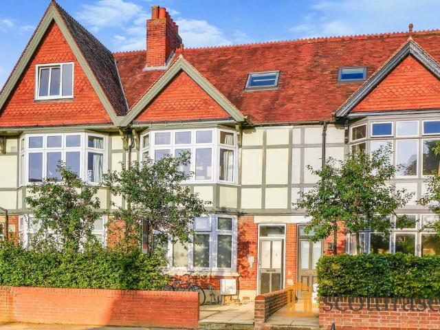 Banbury Road, OX2 Studio to rent £1,010 pcm £233 pw