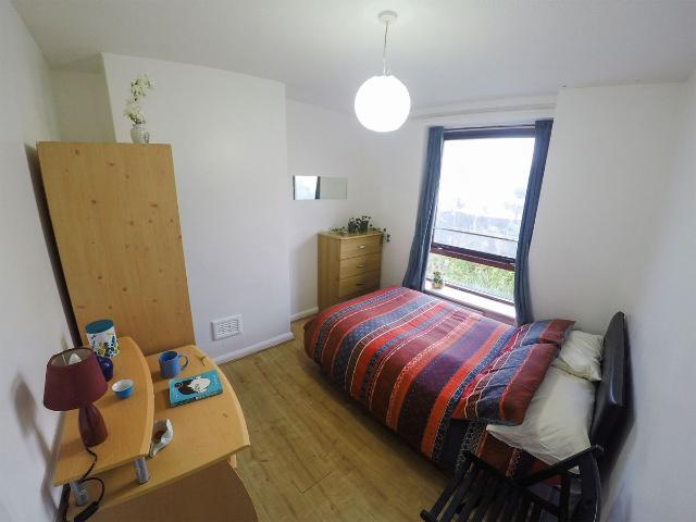 Banbury Road, London E9, 4 bed flat to rent, £910 pcm | PrimeLocation