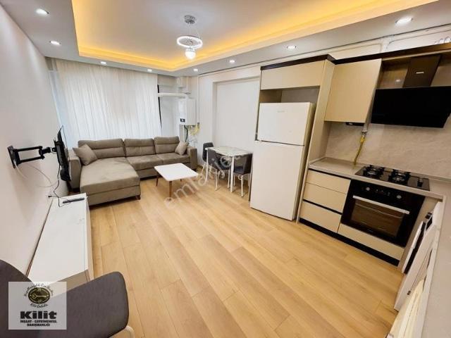 Bandırma 17 Eylül Mh. 1+1 Eşyalı Kiralık Daire