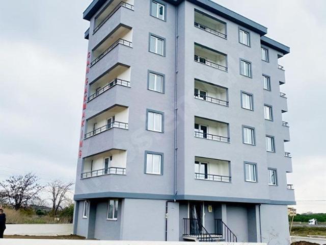 Bandırma Yeni Mh. Ara Kat Sıfır Bina Sıfır Eşyalı1+1 Kiralık D