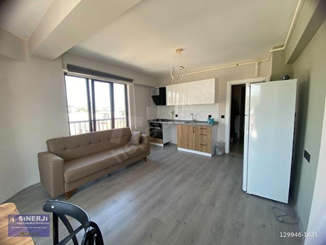 Bandırma Yeni Mh. Ara Kat Sıfır Bina Sıfır Eşyalı2+0 Kiralık D